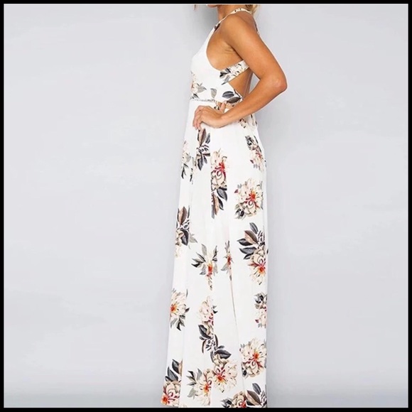 High-Lo Halter Dress - Picture 6 of 8